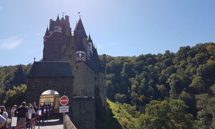 Gasthaus Traube Niederfell